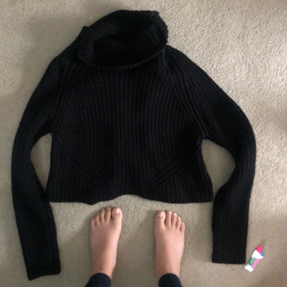 Cropped Sweater